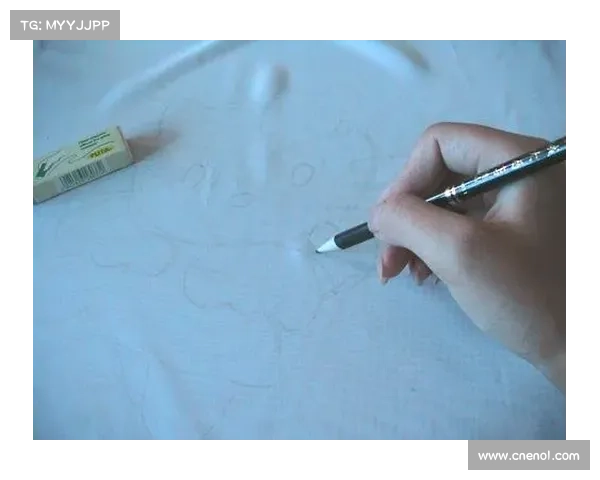 乌青颜料的多重应用技巧与创作方法全面解析